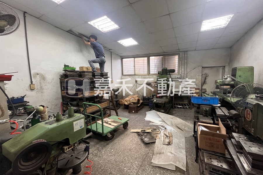 新北市土城區 工業區透天廠房廠辦出售價格查詢